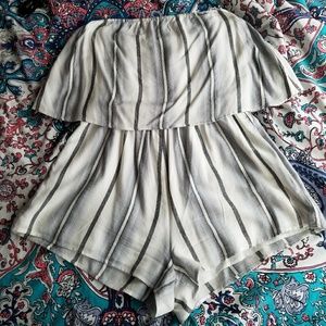 Cute Strapless Striped Romper